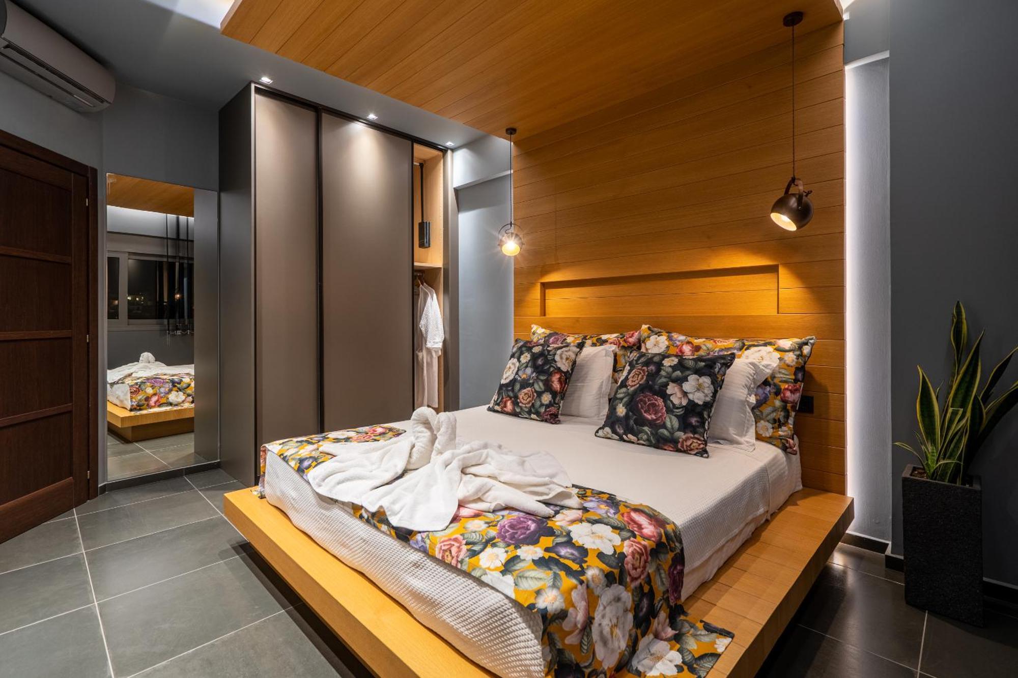 C.P. Luxury Suite Ираклион Экстерьер фото