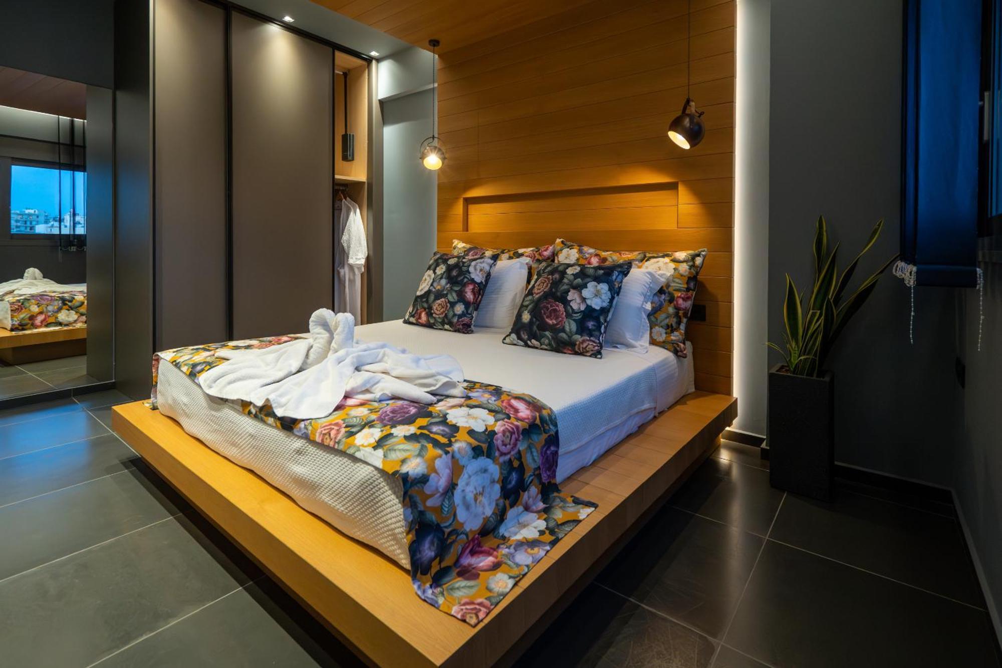 C.P. Luxury Suite Ираклион Экстерьер фото