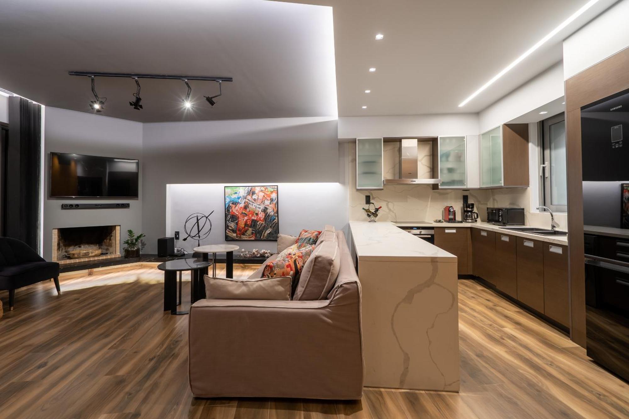 C.P. Luxury Suite Ираклион Экстерьер фото